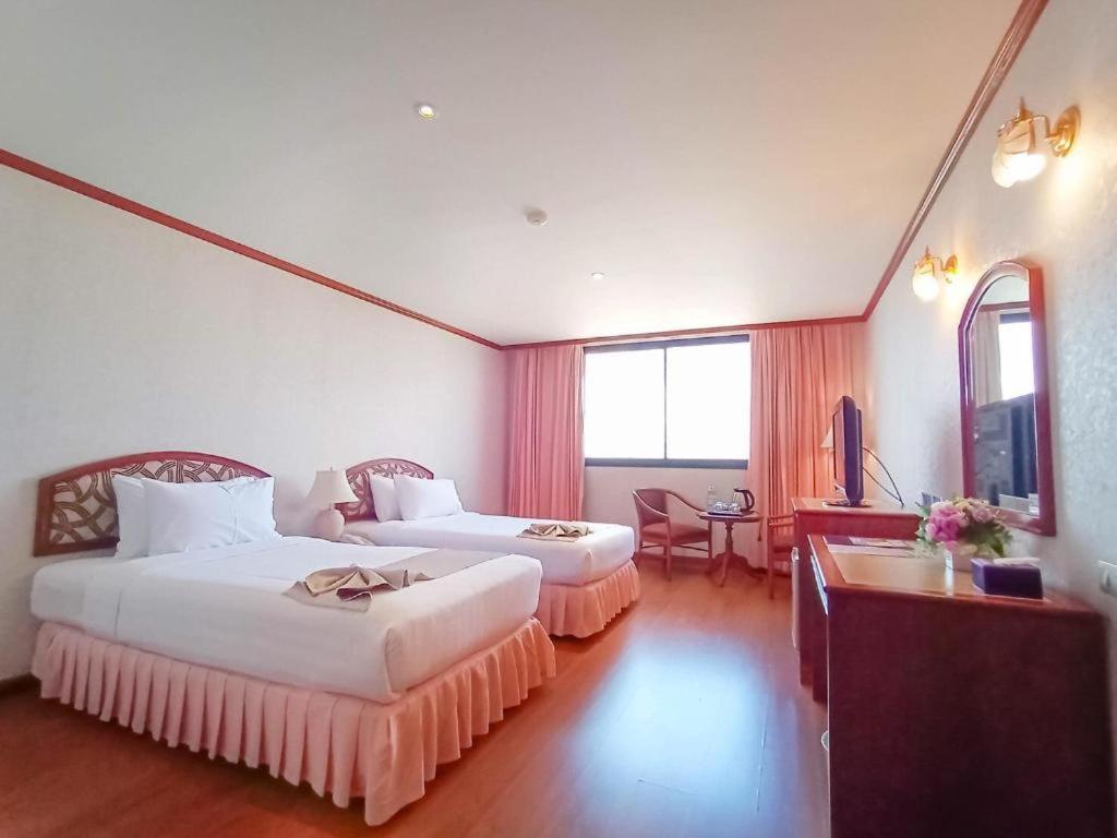 K.P. Grand Hotel Chanthaburi Εξωτερικό φωτογραφία